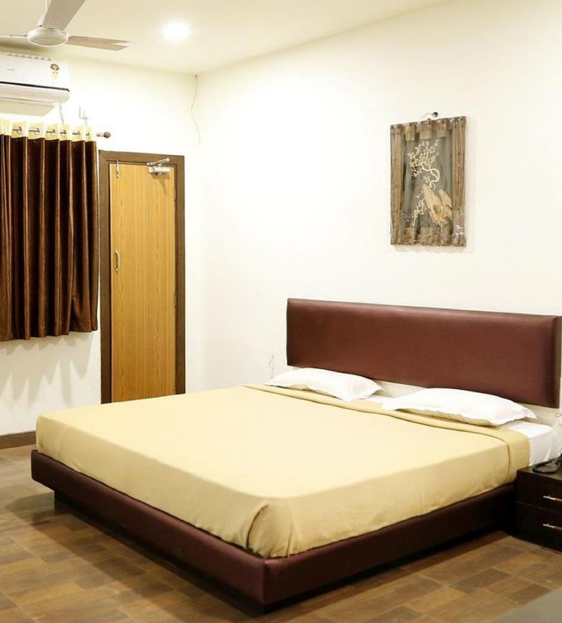 Kailash Residency Hotel Aurangābād Esterno foto